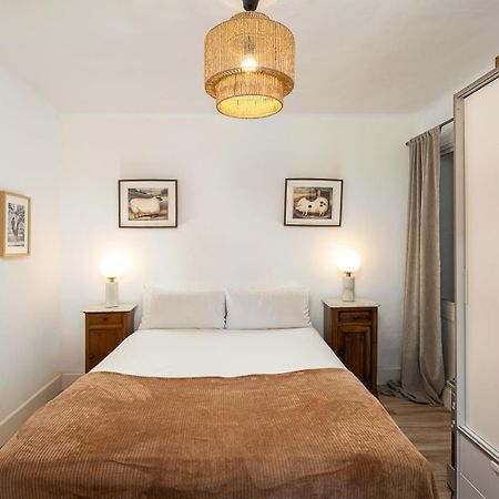 Vintage 3 Bdr Apartment Esplugues de Llobregat Dış mekan fotoğraf