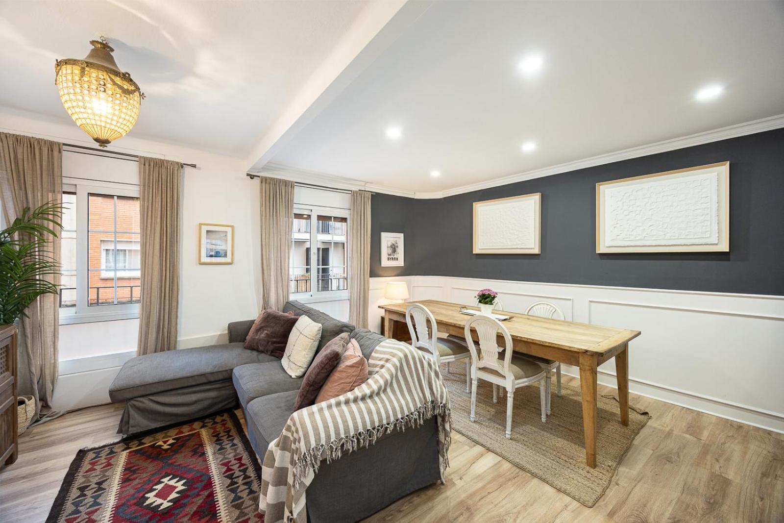 Vintage 3 Bdr Apartment Esplugues de Llobregat Dış mekan fotoğraf